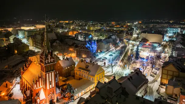 Zimowy Kętrzyn w nocy, styczeń 2024 r.