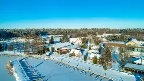 Różne miejsca na Mazurach na zimowych zdjęciach z drona, styczeń 2024 r. - zdjęcie 18