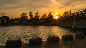 Zachód słońca w Mikołajkach, luty 2024 r. - zdjęcie 15