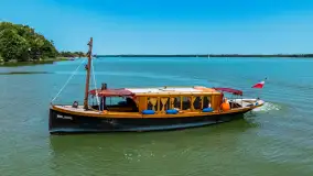 Melanie - replika parostatku, pływająca po Mazurach - zdjęcie 10