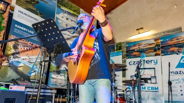 Robert Viking Krzyżanowski, twórca szant i miłośnik Mazur - zdjęcie 4