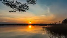 Zachód słońca nad jeziorem Tajty, marzec 2024 r. - zdjęcie 1