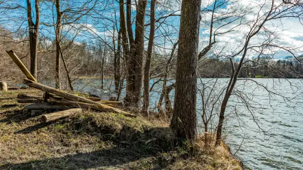 Jezioro Ublik Wielki i połączenie z Ublikiem Małym, marzec 2024 r. - zdjęcie 1