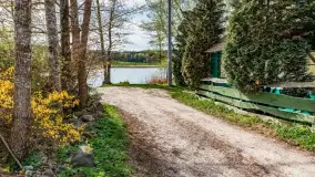 Zabytkowy młyn wodny przy Krutyni, kwiecień 2024 r. - zdjęcie 22