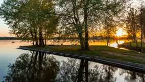 Zachód słońca nad jeziorem Ełckim w Ełku, maj 2024 r. - zdjęcie 10