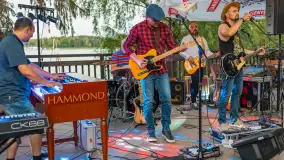 Blue Card, Łabędzi Ostrów, lipiec 2024 r. - zdjęcie 1