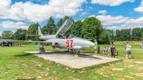 Muzeum Wilcze Lotnisko: Skarbnica Pamiątek po Polskich Dywizjonach Lotniczych - zdjęcie 15