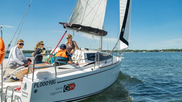 Szkoła Żeglarstwa Gertis: Kurs na Patent Żeglarza Jachtowego to dopiero początek przygody
