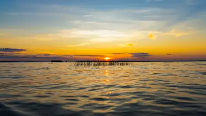 Sierpniony zachód nad jeziorem Dargin 2024