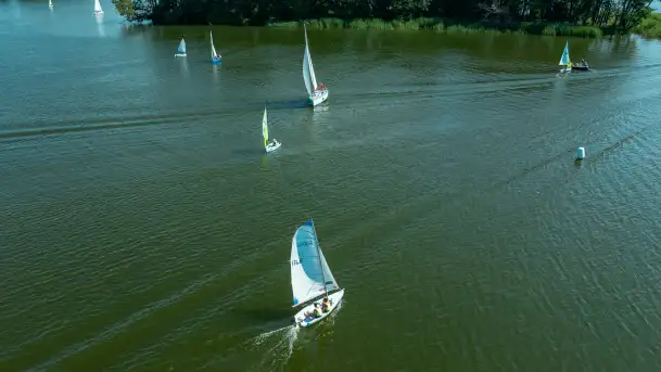 Rumszewicz Sailing – dlaczego warto zacząć żeglować od dziecka - zdjęcie 2