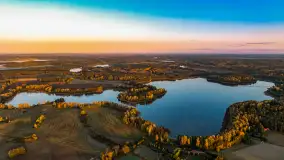 Jezioro Iławki z lotu ptaka o wschodzie słońca, październik 2024 r. - zdjęcie 31