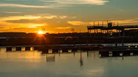 Zachód słońca, Ekomarina Giżycko, grudzień 2024 r. - zdjęcie 21