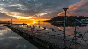 Wschód słońca nad jeziorem Niegocin w Wilkasach, grudzień 2024 r. - zdjęcie 3