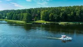 Mikołajki i okoliczne jeziora z drona, wrzesień 2024 r. - zdjęcie 32