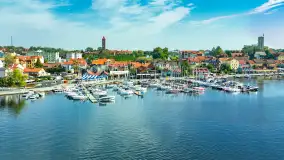 Mikołajki i okoliczne jeziora z drona, wrzesień 2024 r. - zdjęcie 19