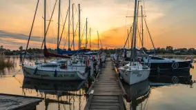 Zachód słońca nad jeziorem Bocznym w Rydzewie, maj 2024 r. - zdjęcie 19