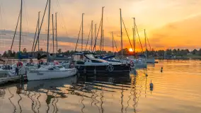 Zachód słońca nad jeziorem Bocznym w Rydzewie, maj 2024 r. - zdjęcie 6