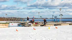 Niedzielne, zimowe popołudnie w Wilkasach nad Niegocinem, luty 2025 r. - zdjęcie 29