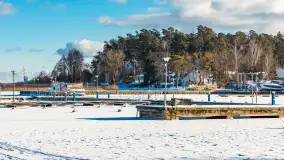 Niedzielne, zimowe popołudnie w Wilkasach nad Niegocinem, luty 2025 r. - zdjęcie 43