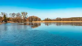 Plaża w Kleszczewie i jezioro Wojnowo, marzec 2025 r. - zdjęcie 9