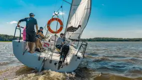 Szaleństwa pod trzema żaglami z Jeziorak Jacht Club - zdjęcie 38