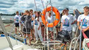 Jeszcze jeden raz nad Jeziorakiem z wizytą w szkole żeglarstwa Ważka - zdjęcie 3