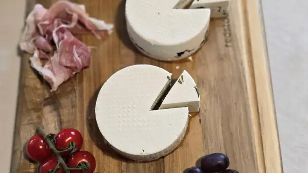 Kremowy smak Mazur – idealny na stół wielkanocny od Chèvre au lait - zdjęcie 11