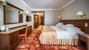 Hotel Gołębiewski w Mikołajkach, partner targów Słońce i Woda 2026 - zdjęcie 28