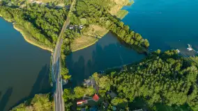 Okartowo, jeziora Śniardwy i Tyrkło z drona, lato 2025 r. - zdjęcie 3