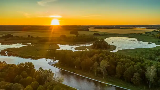 Zachód słońca w okolicy jezior Kotek Wielki i Tałtowisko, czerwiec 2025 r.