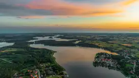 Zachód słońca nad jeziorem Bocznym, Rydzewo z lotu ptaka, lipiec 2025 r. - zdjęcie 9