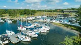 Przystań Nautica z lotu ptaka, lipcowy poranek, 2025 r. - zdjęcie 6