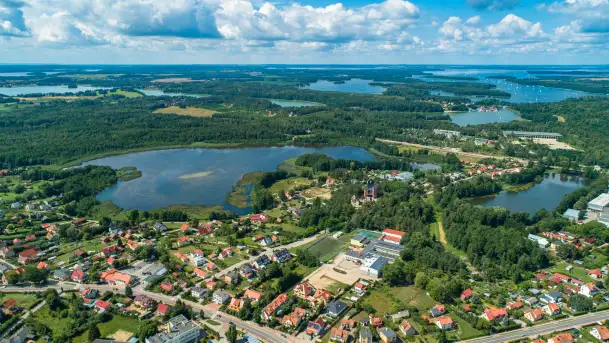 Wilkasy i jezioro Niegocin z lotu ptaka, lipiec 2025 r. - zdjęcie 7