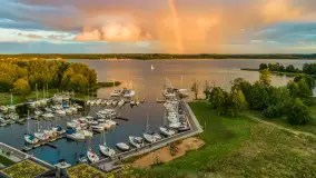 Zachód słońca z tęczą w tle, przystań Nautica, sierpień 2025 r. - zdjęcie 46