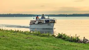 Jezioro Mamry w okolicach Węgorapy, sierpień 2025 r. - zdjęcie 9