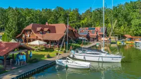 Pod Dębem nad jeziorem Nidzkim z lotu ptaka, sierpień 2025 r. - zdjęcie 5