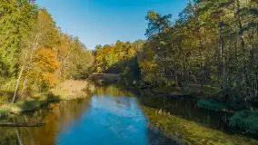 Jezioro Krutyńskie i Krutynia w jesiennej odsłonie, październik 2025 r. - zdjęcie 2