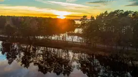 Zachód słońca nad jeziorem Gołdopiwo z drona, listopad 2025 r. - zdjęcie 34