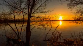 Zachód słońca nad jeziorem Niegocin, listopad 2025 r. - zdjęcie 18