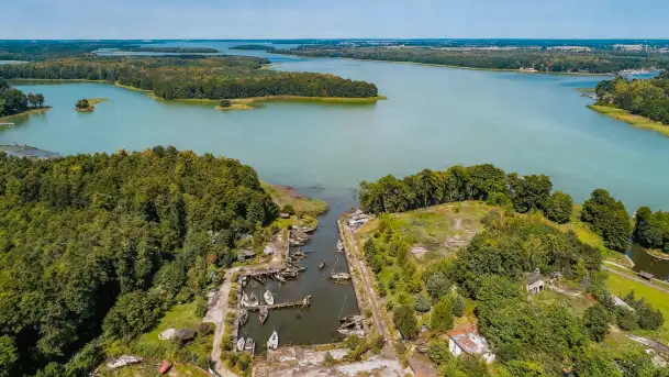 Mazury bez ludzi? Robimy skok z AI o 100 LAT w przyszłość - zdjęcie 8
