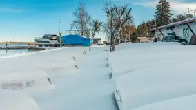 Zimowa sceneria w AZS Wilkasy nad Niegocinem, grudzień 2025 r. - zdjęcie 18