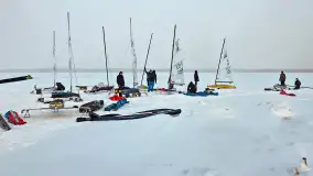 Pierwsze bojery w sezonie 2026 (styczeń), jezioro Śniardwy, Nowe Guty - zdjęcie 17