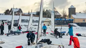 Pierwsze bojery w sezonie 2026 (styczeń), jezioro Śniardwy, Nowe Guty - zdjęcie 33