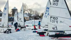 Pierwsze bojery w sezonie 2026 (styczeń), jezioro Śniardwy, Nowe Guty - zdjęcie 28