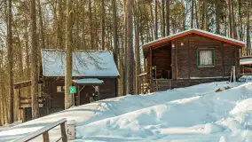 Wodnik nad jeziorem Nidzkim w zimowej scenerii, styczeń 2026 r. - zdjęcie 47