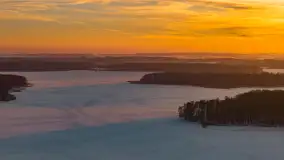 Zachód słońca nad jeziorem Kisajno z drona, Pierkunowo, luty 2026 r. - zdjęcie 11