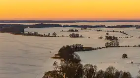 Zachód słońca nad jeziorem Kisajno z drona, Pierkunowo, luty 2026 r. - zdjęcie 8