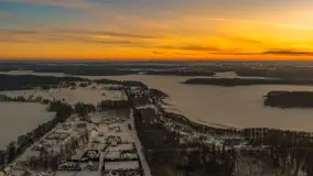 Zachód słońca nad jeziorem Kisajno z drona, Pierkunowo, luty 2026 r. - zdjęcie 10
