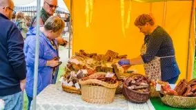 Kiermasz i muzealna zabawa z sękaczem w roli głównej  - zdjęcie 12