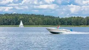 Rejsy luksusowymi jachtami motorowymi - zdjęcie 53